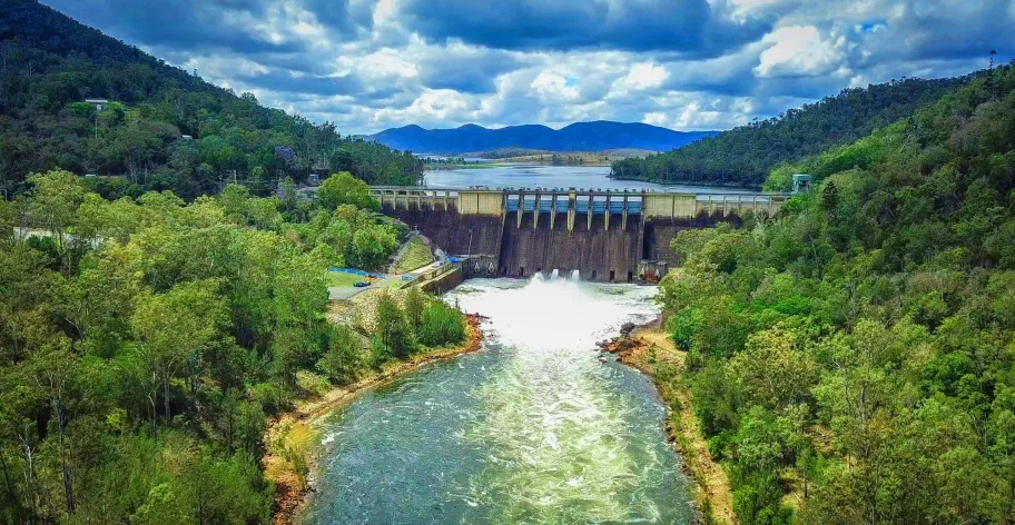 Somerset Dam